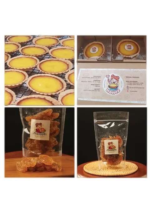 Kolase pie susu di rak kawat, pie dalam kotak berlabel nonee, dan manisan belimbing wuluh dalam pouch bening
