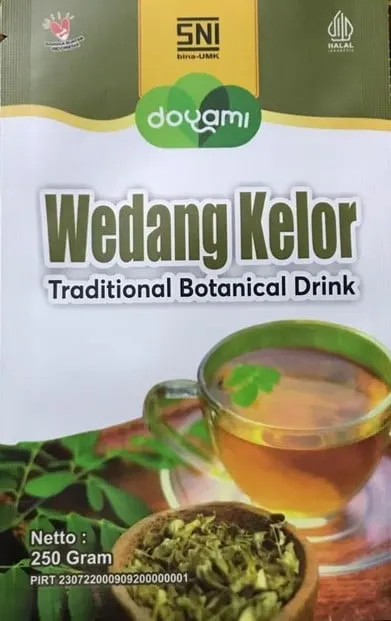 Desain kemasan Wedang Kelor Doyami bergambar cangkir teh dan daun kelor kering, netto 250 gram
