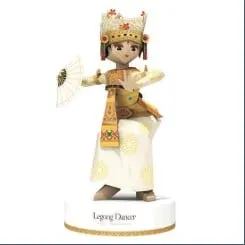 Papercraft 3D penari Legong berbusana putih dan emas memegang kipas, di atas alas bulat bertuliskan Legong Dancer