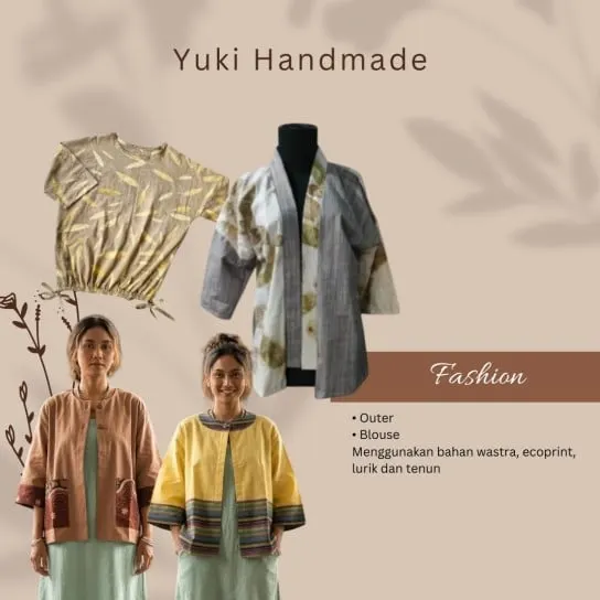 Kartu produk Fashion berisi blouse dan outer ecoprint serta dua model memakai outer kain tenun